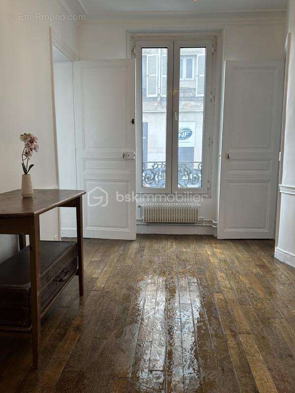 Appartement à AUBERVILLIERS