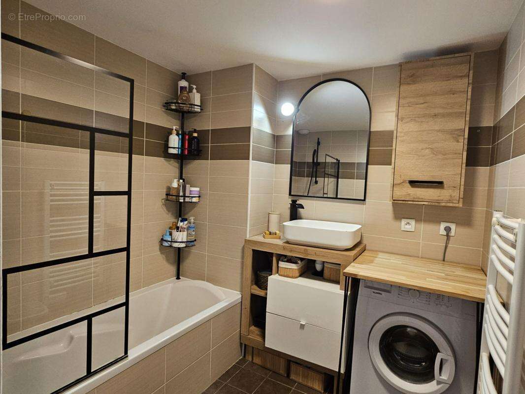 Vétraz-Monthoux Nord – T3 de 62 m² avec balcon, garage et parking – Résidence proche Genève - photo 10