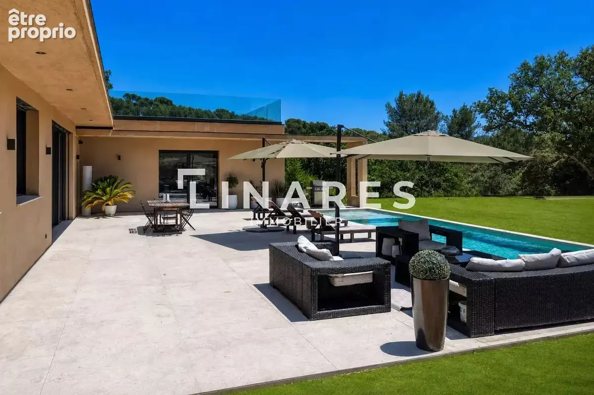 QUINTESSENCE - Villa T5 de 240m² - Garage de 115m² - Piscine - Terrain de 2900m² - 13011 EOURES - photo 17