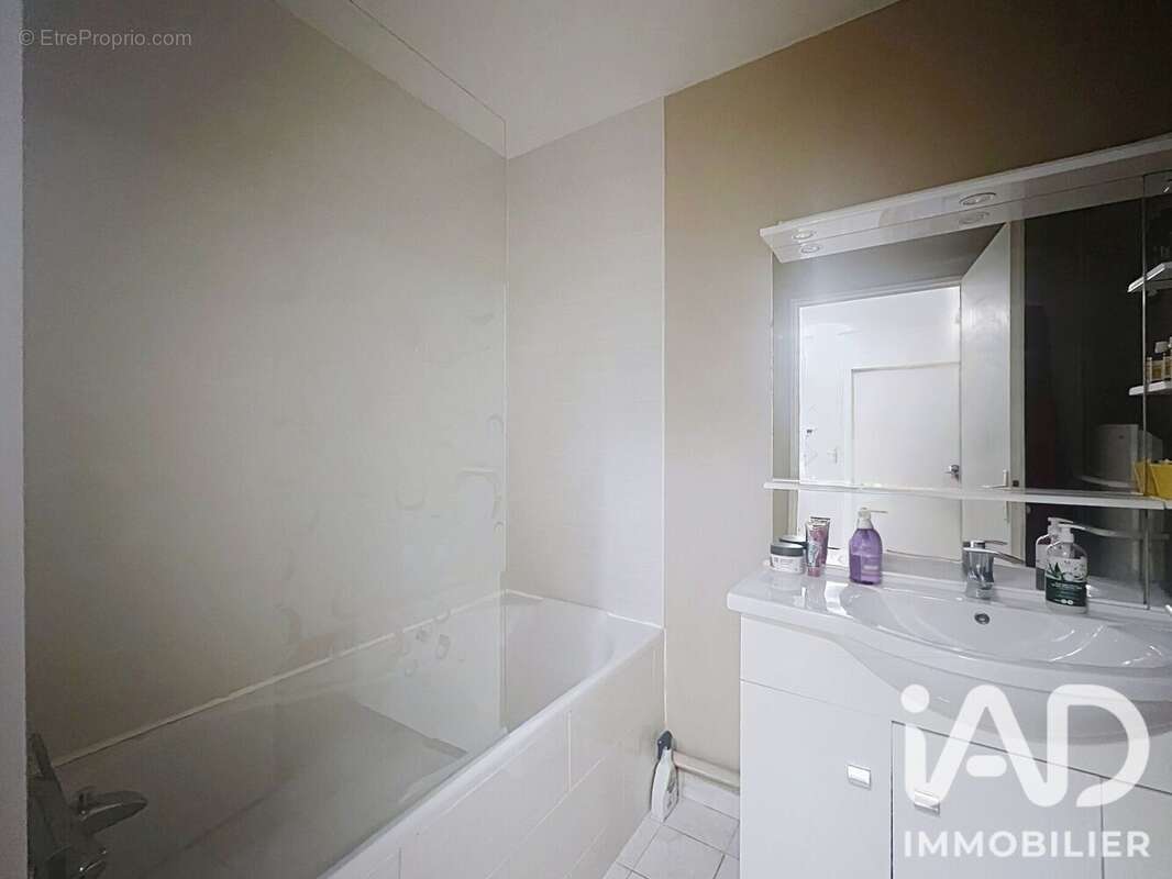 Photo 7 - Appartement à AUBAGNE