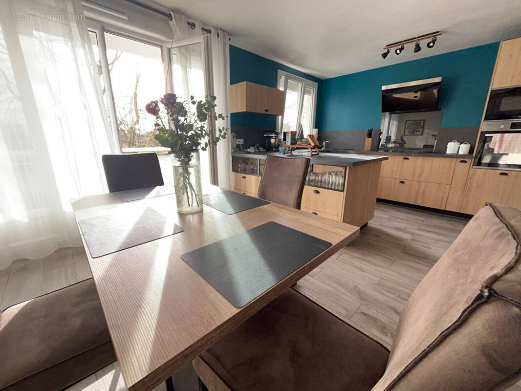 Appartement à MONTIGNY-LE-BRETONNEUX