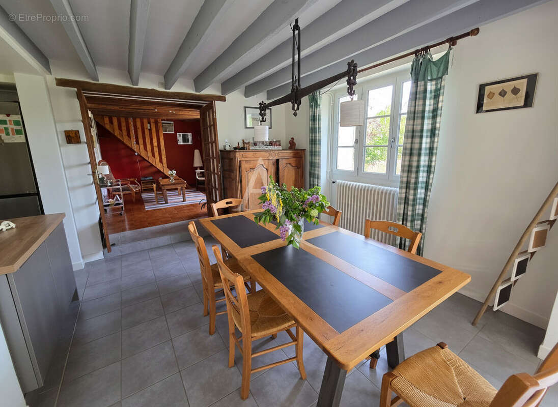 Maison à DOURDAN