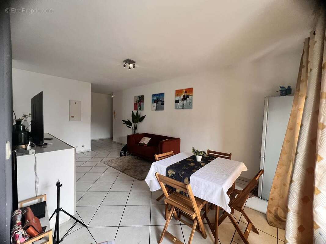 Appartement à SAINT-DENIS