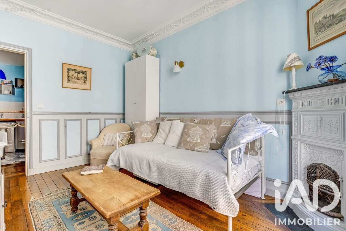 Photo 3 - Appartement à PARIS-15E