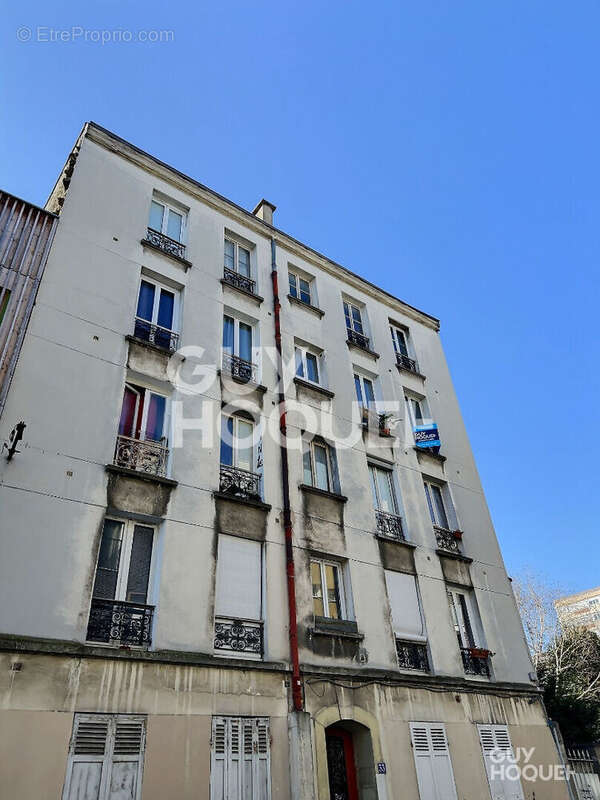 Appartement à AUBERVILLIERS