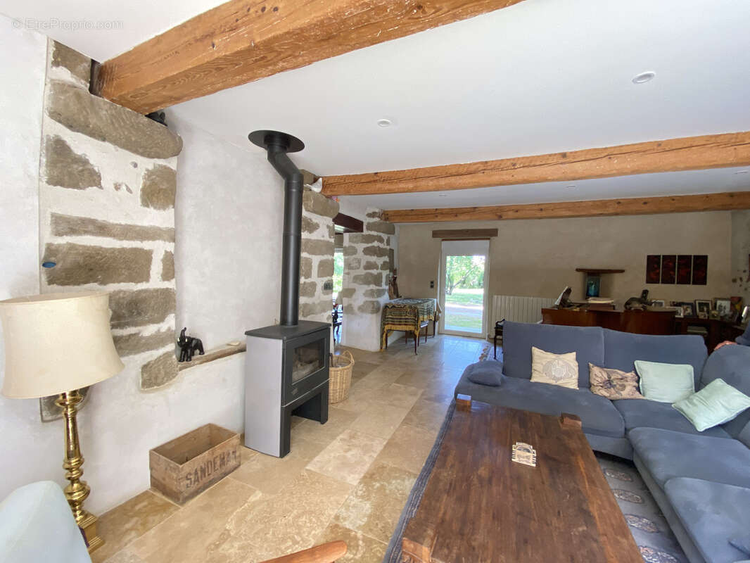 Maison à PREIXAN