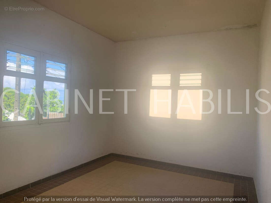 A vendre - une maison de type t4 de 62,90 m2 environ - saint-joseph - 195 000 € - photo 10