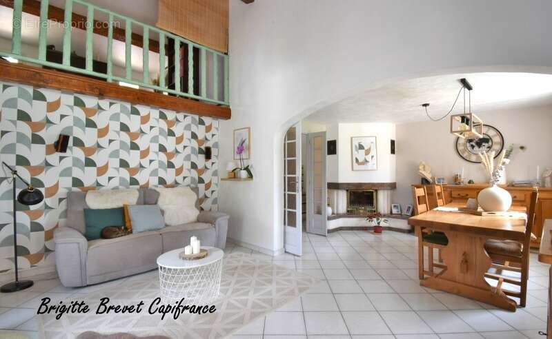 Maison à SAINT-MAXIMIN-LA-SAINTE-BAUME