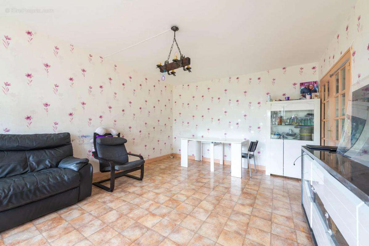 Appartement à PLAISIR