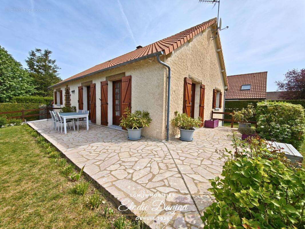 Maison à CHATEAUDUN
