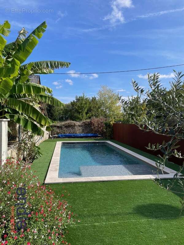 Maison à BEAUMONT-EN-VERON