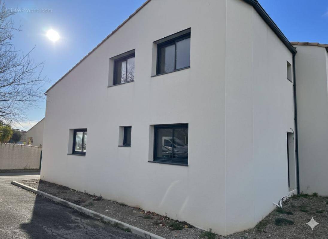 Maison à VILLEVEYRAC