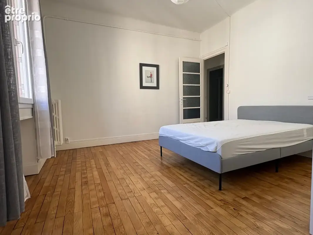 Elégance et valeur : T2 Bis avec balcon 4ème étage avec ascenseur - photo 10