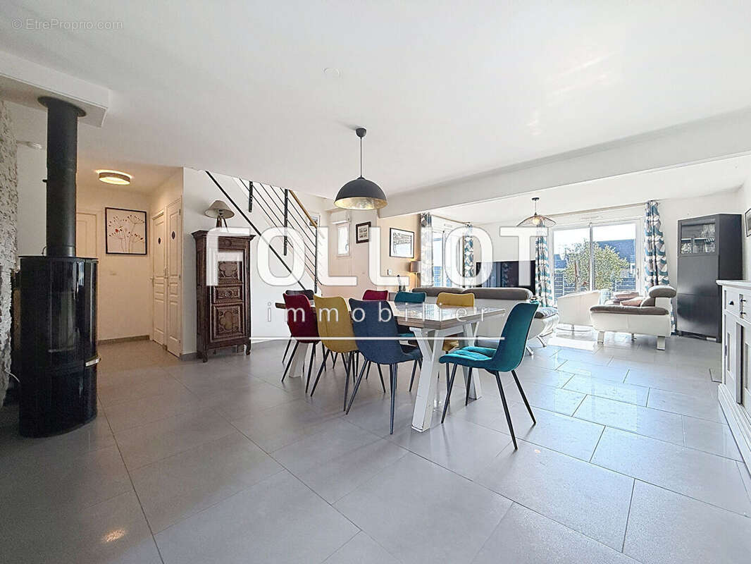 Maison à GOUVILLE-SUR-MER