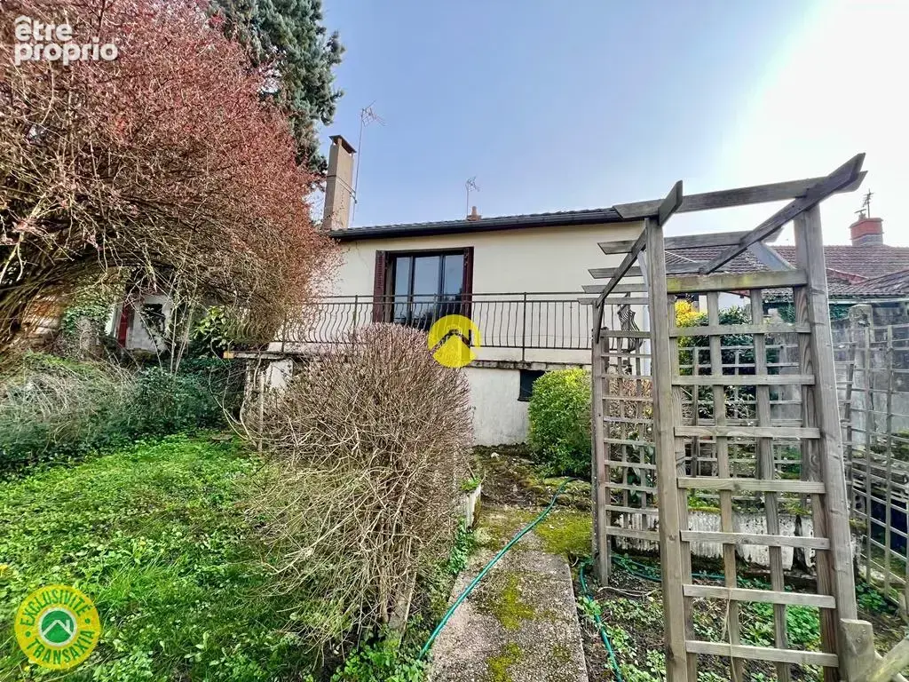 Photo Maison à Lere au prix de 82 000€