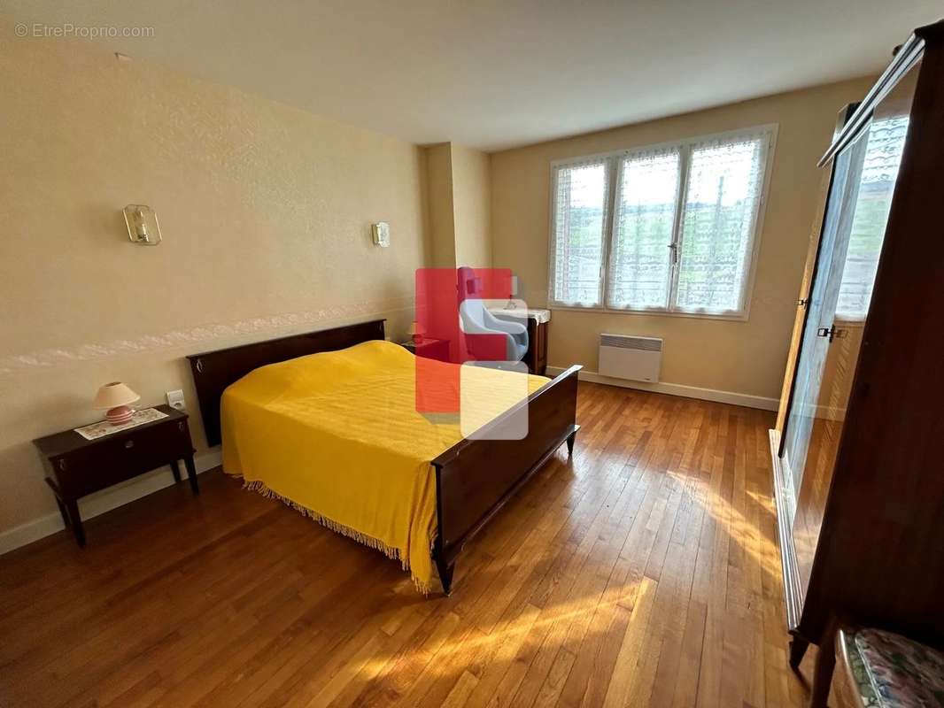 Maison à NOE-LES-MALLETS