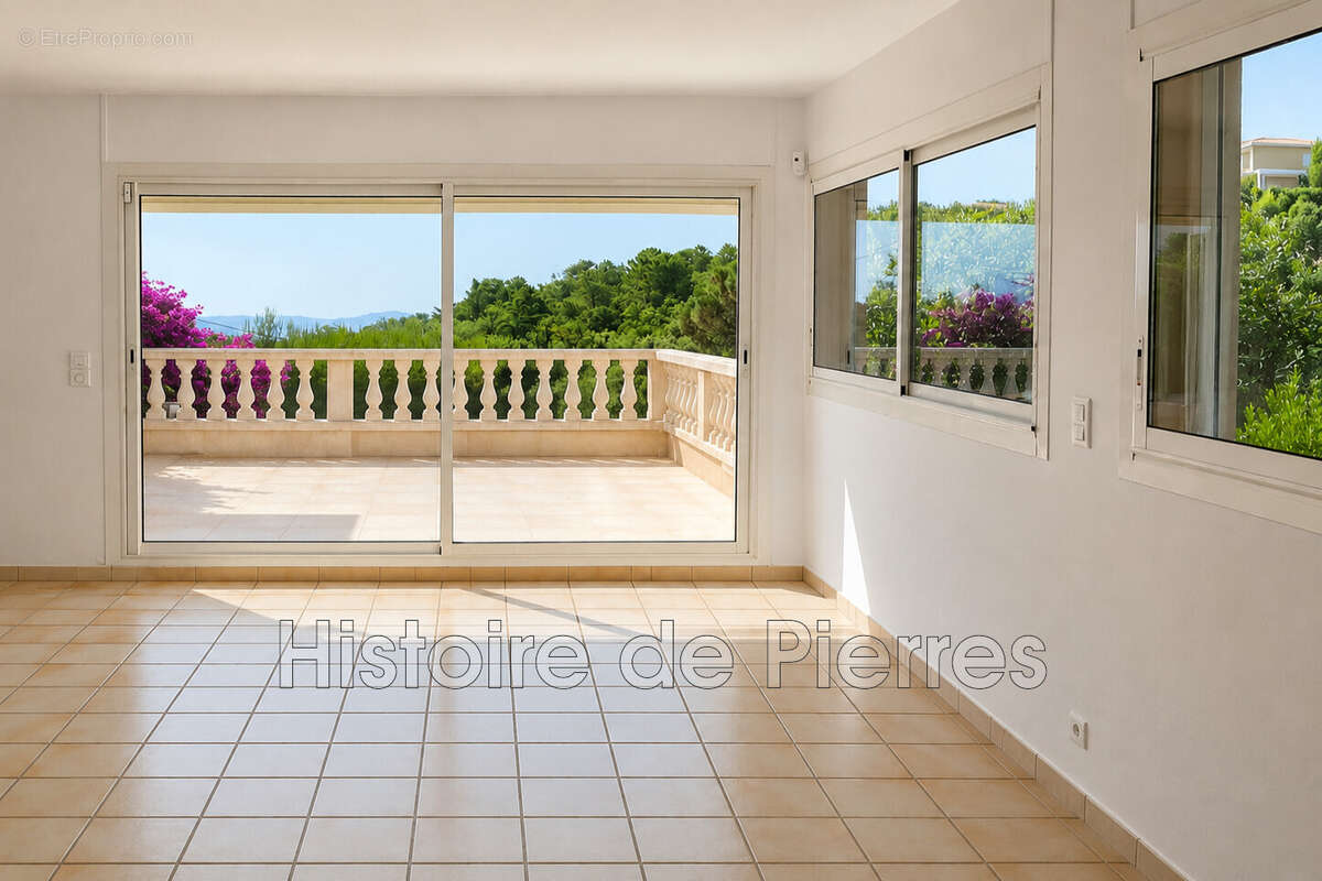 Maison à Grimaud  - photo 2