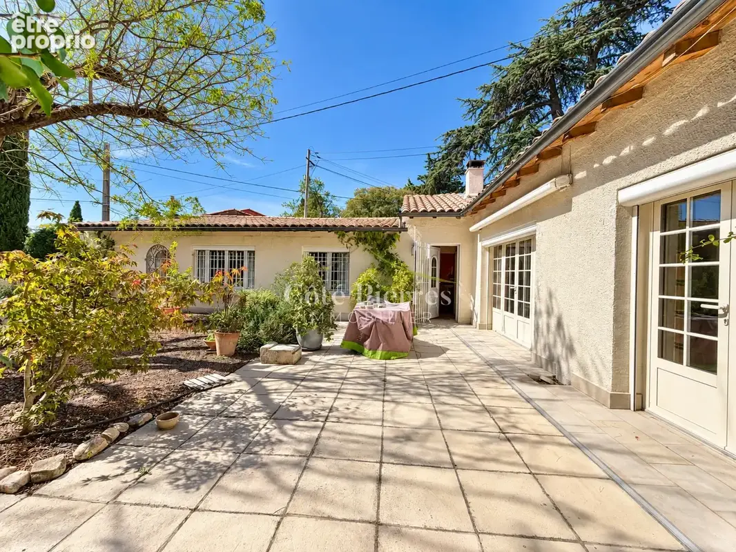 Photo Maison à Nimes au prix de 435 000€