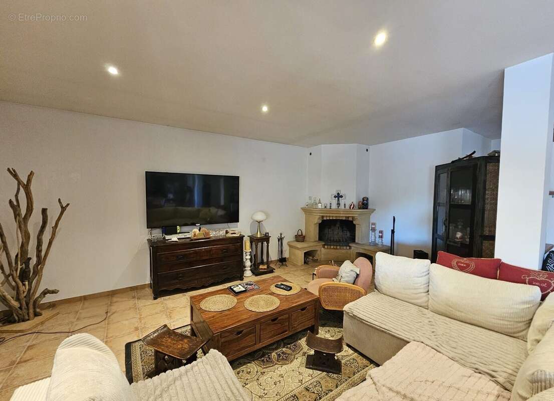 Maison 140 m² à Ajaccio  - photo 3