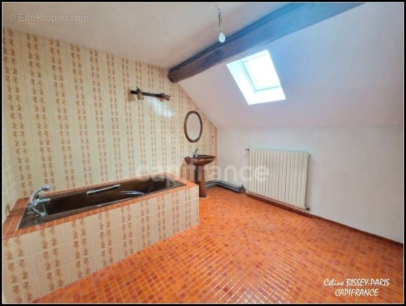 Maison à MALAY-LE-GRAND