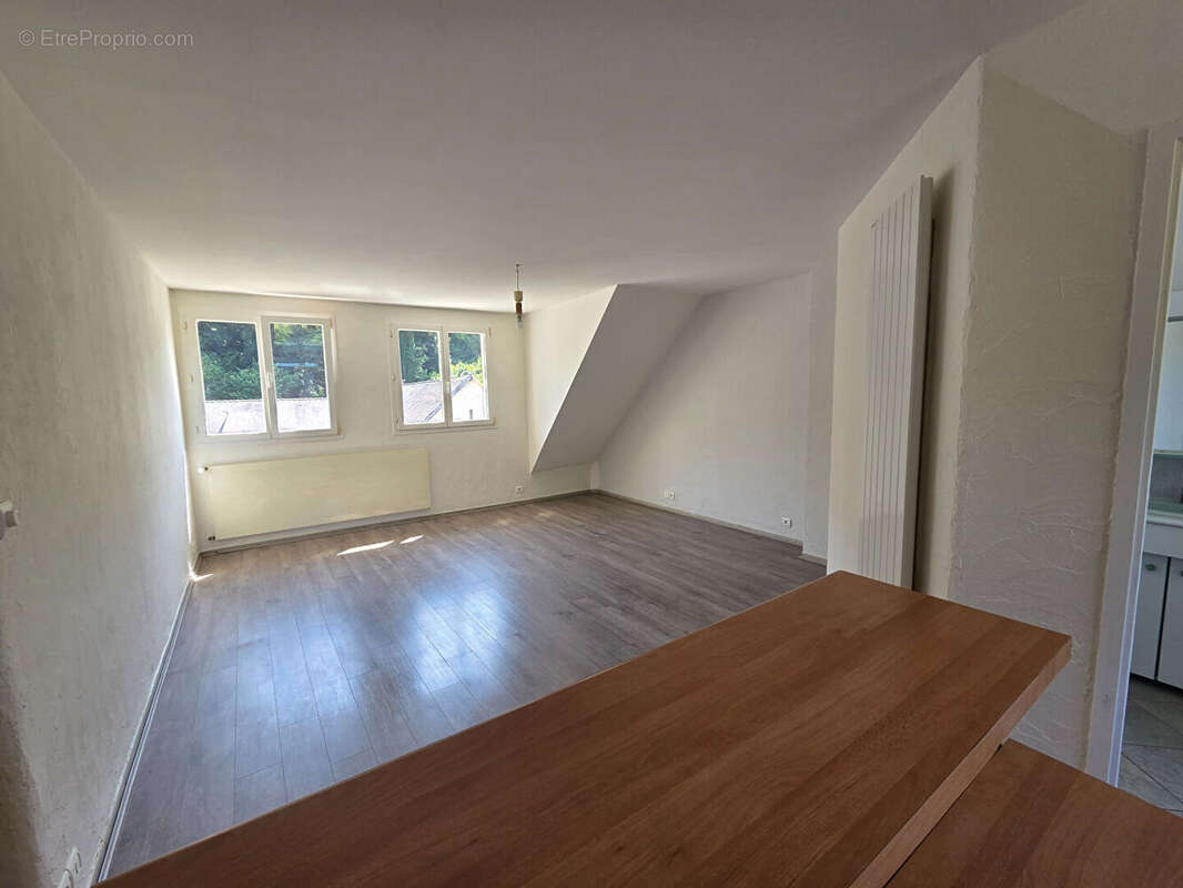 Appartement 2 pièces à vendre à Hennebont - Dernier étage, Centre ville - photo 2