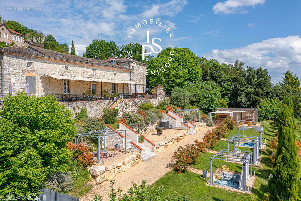 Ensemble immobilier sur les hauteurs de Penne d'Agenais - photo 3