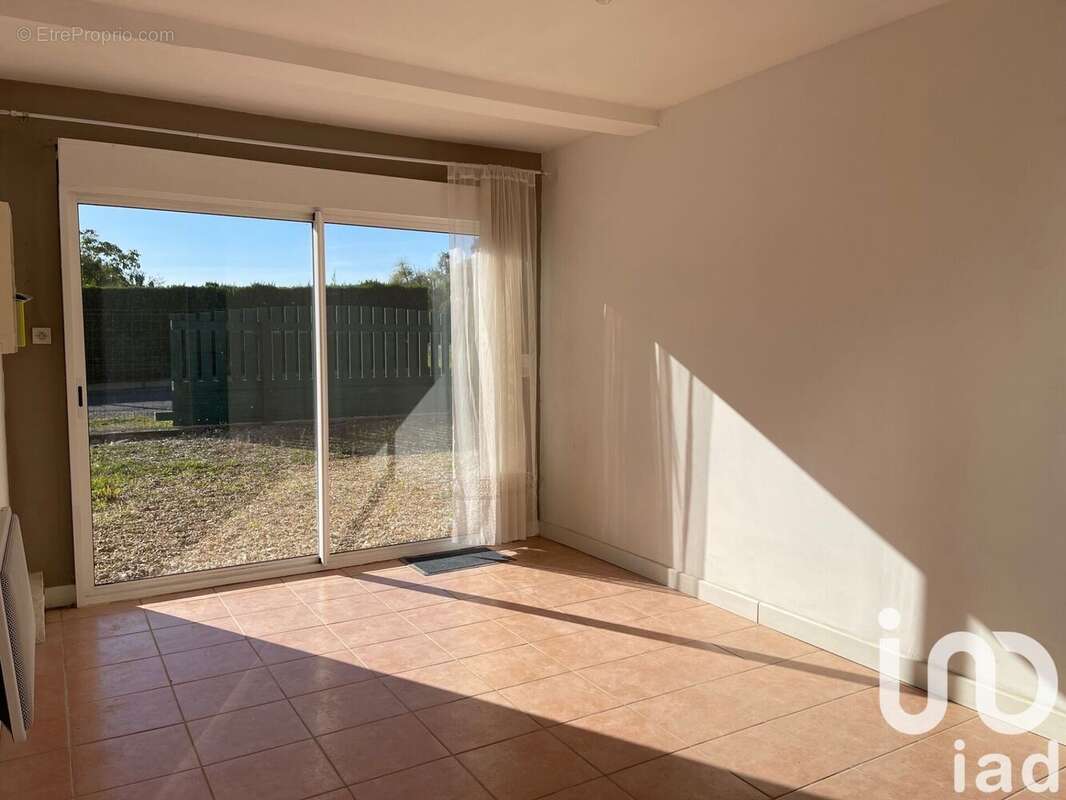 Photo 8 - Maison à MONNAIE