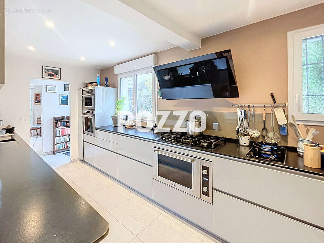 Maison à JULLOUVILLE