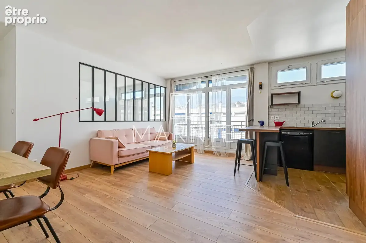 Appartement à PARIS-15E