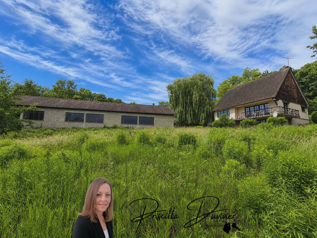 Maison à CIRES-LES-MELLO