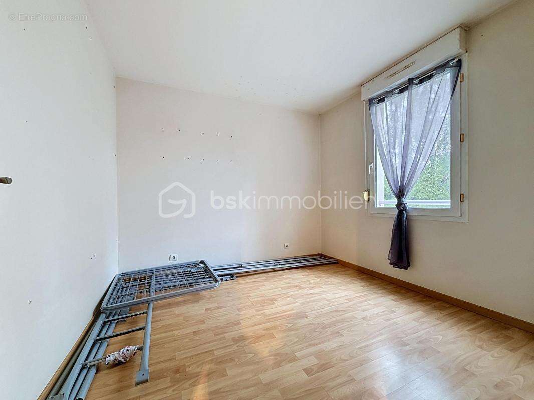Appartement à LE BLANC-MESNIL