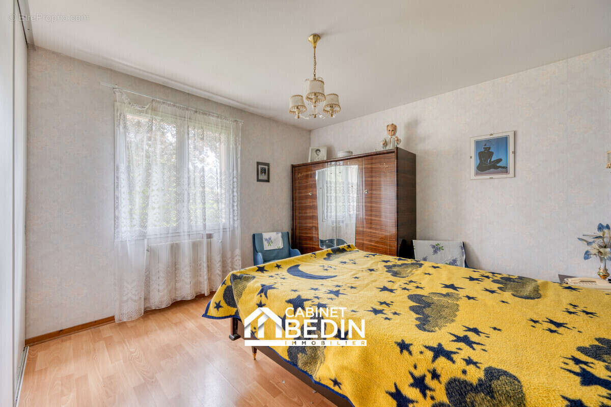 Maison à SAINT-MEDARD-EN-JALLES