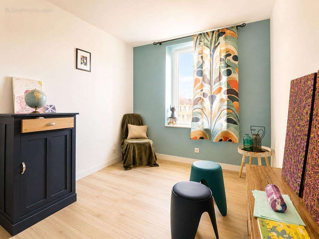 Grande maison familiale avec logement indépendant possible et jardin clos - Secteur Le Mêle-sur-Sarthe - photo 11