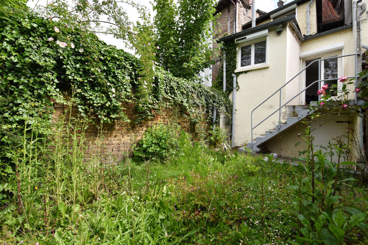 Maison à PICQUIGNY