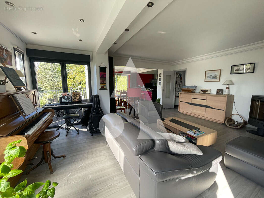 Maison à SUCY-EN-BRIE