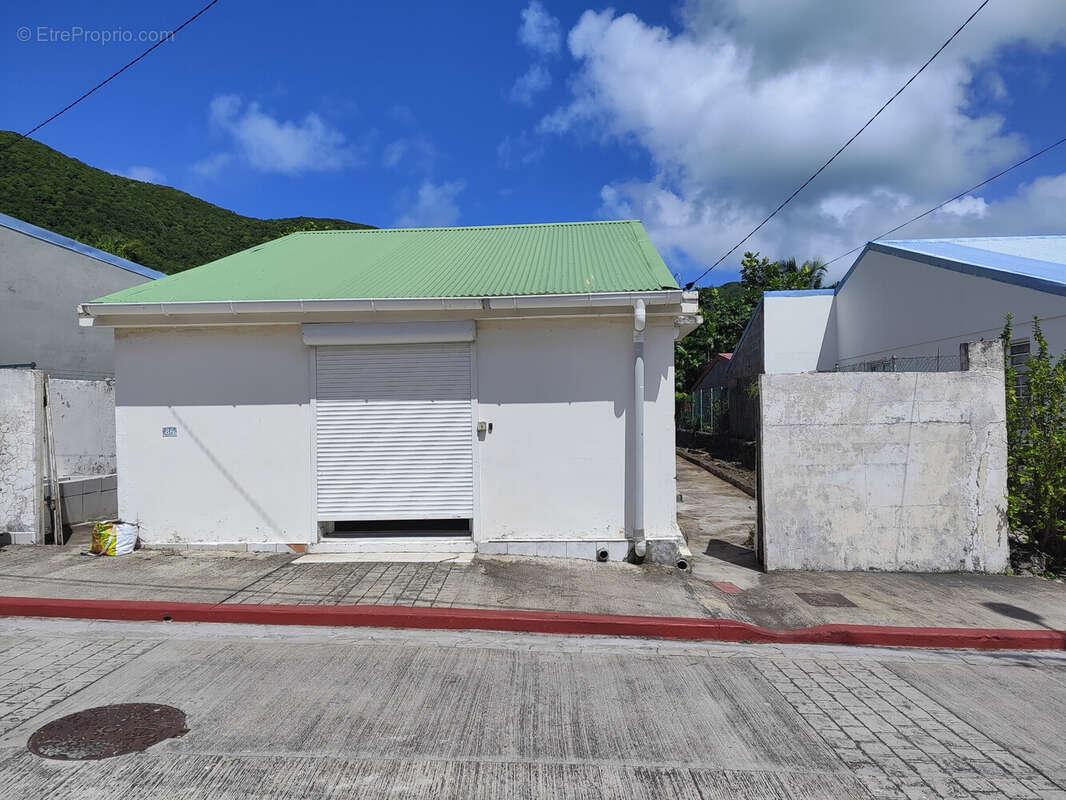 Maison à TERRE-DE-BAS