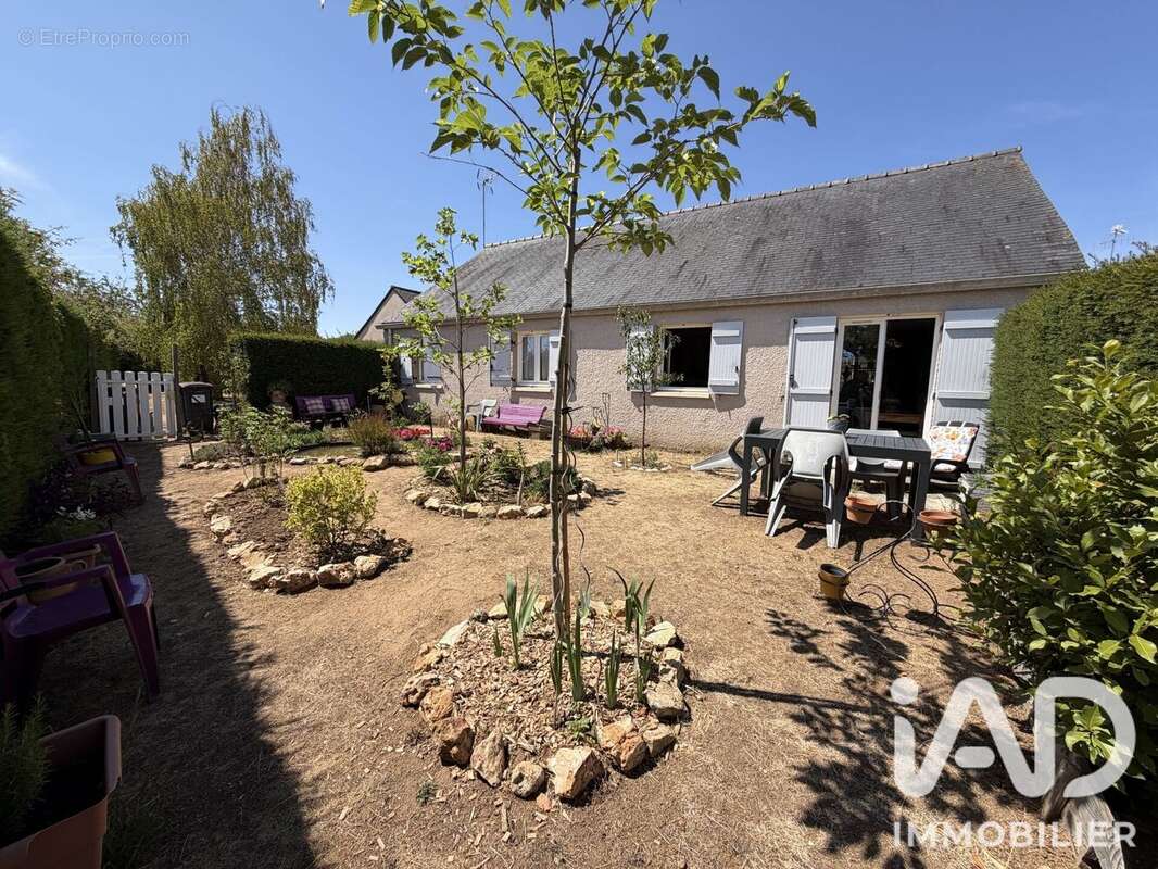 Maison 84 m² à Doue-La-Fontaine  - photo 9