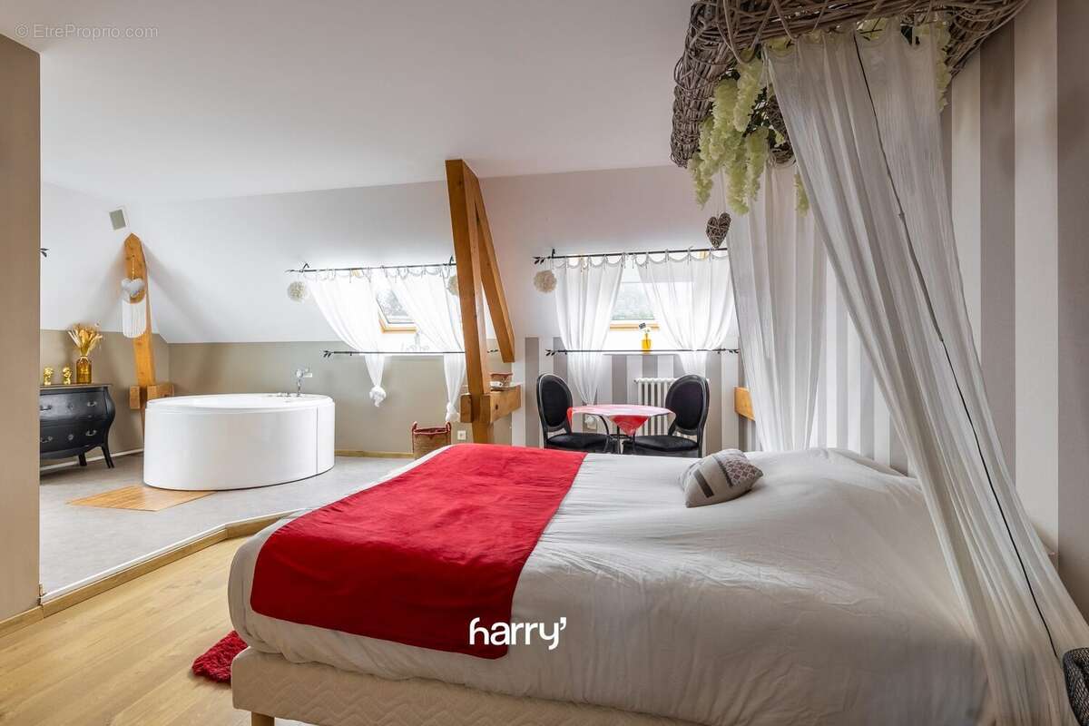 Maison à VERNIERFONTAINE