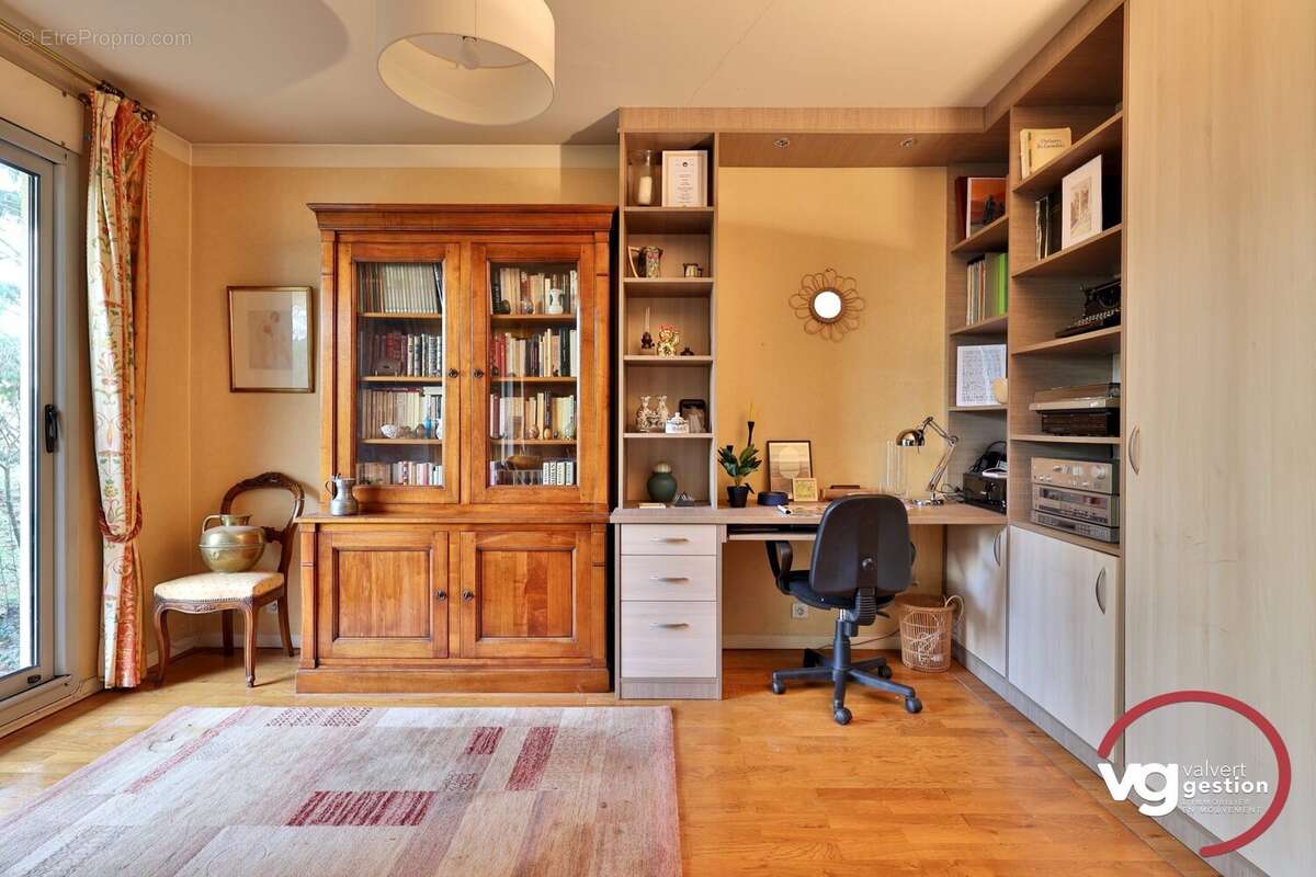 Appartement à TASSIN-LA-DEMI-LUNE