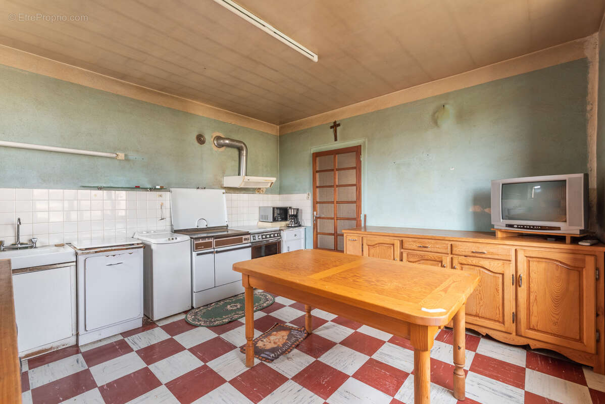 Maison à VISSAC-AUTEYRAC