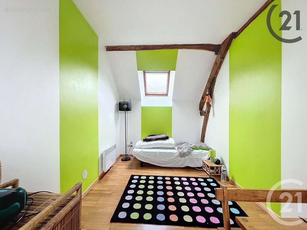 Maison à NOISY-RUDIGNON