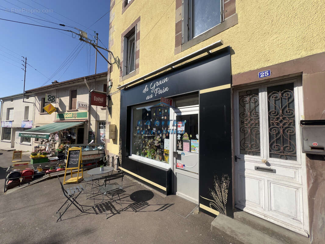 Appartement à FONTAINE-LES-LUXEUIL