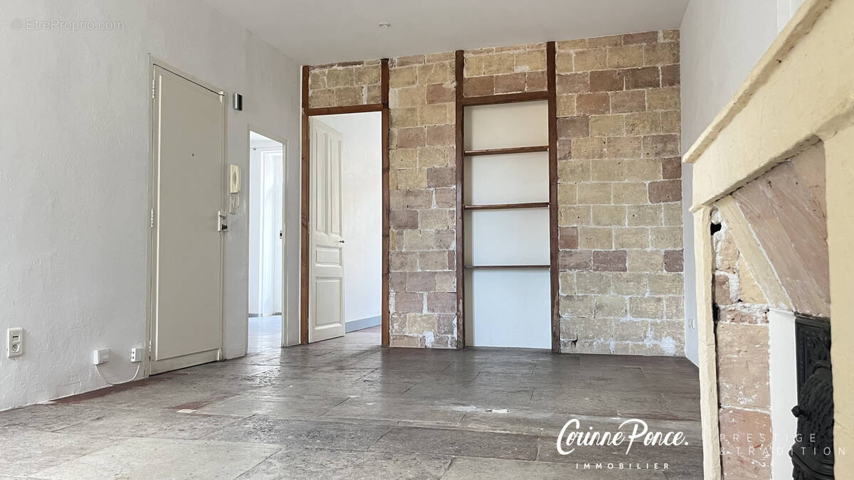 Appartement à NIMES