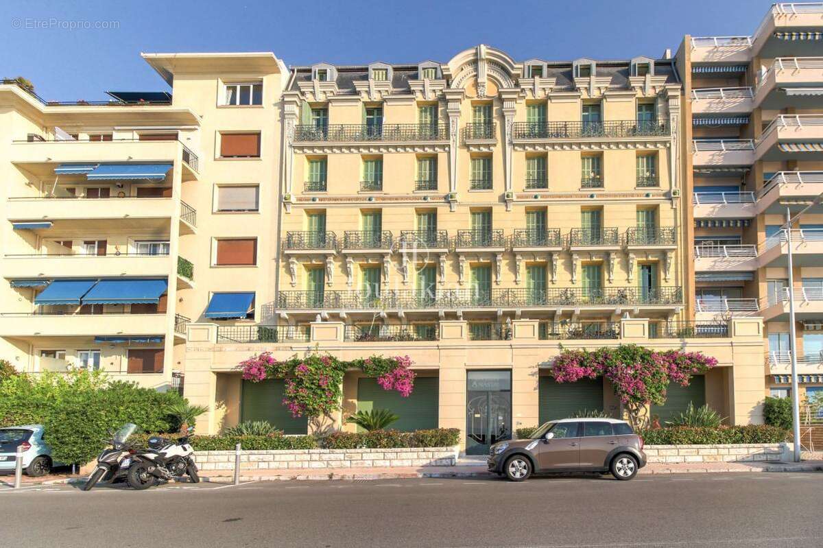 Appartement à MENTON