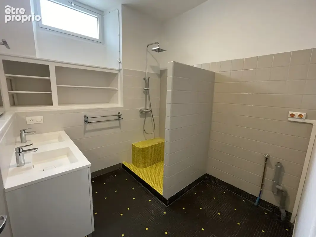 Appartement 5 pièces 110 m² à vendre à Clisson (44190) - photo 8