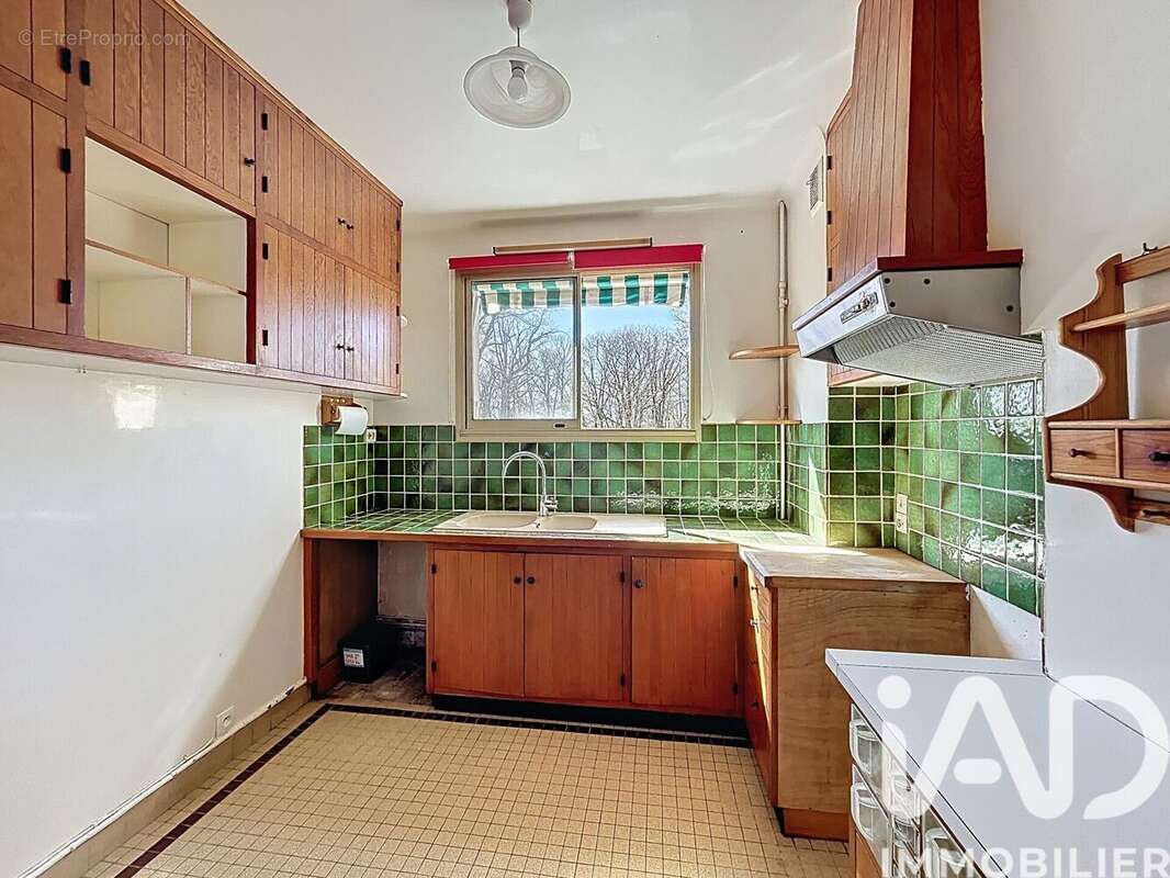 Photo 4 - Appartement à VILLE-D'AVRAY