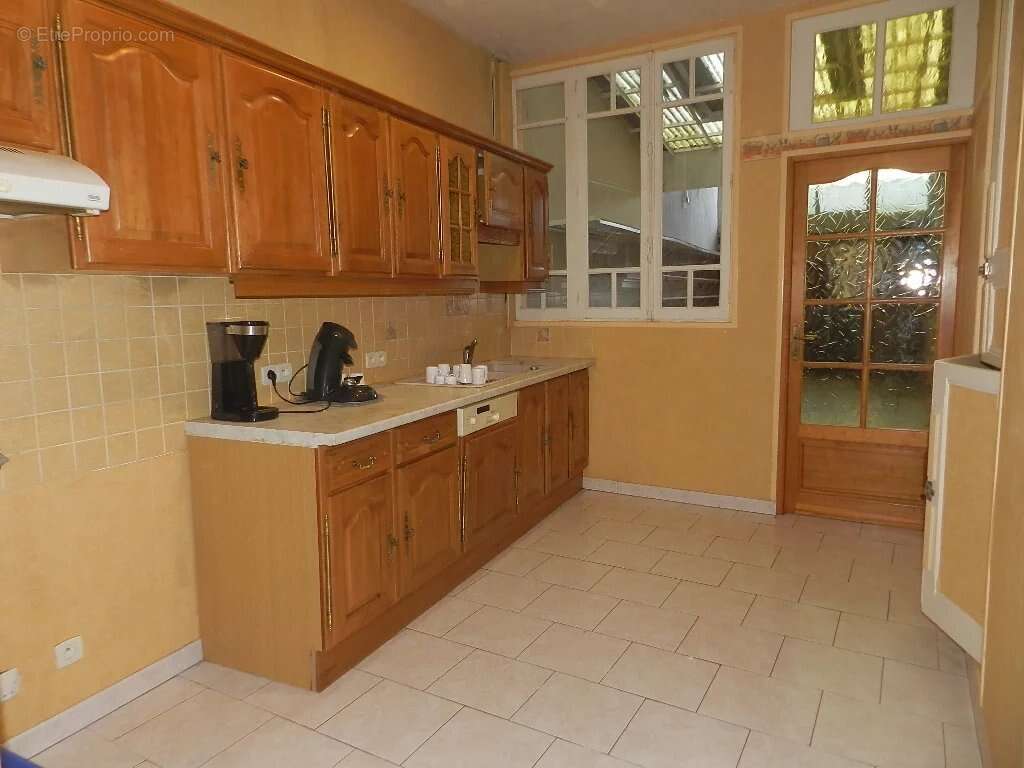 Maison à SAINT-PIERRE-SUR-DIVES