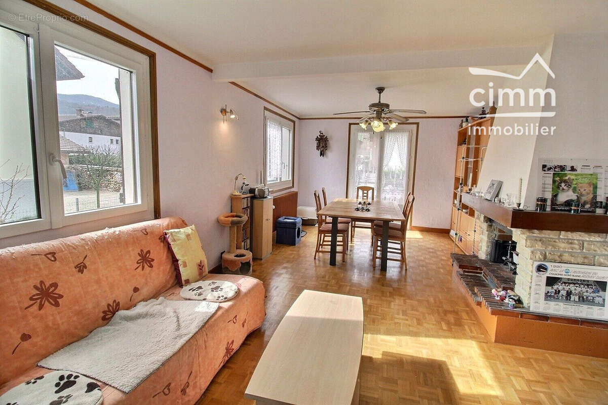 Maison 184 m² à Sallanches  - photo 9