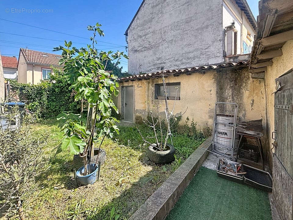 Maison avec double habitation pour investisseur - photo 16