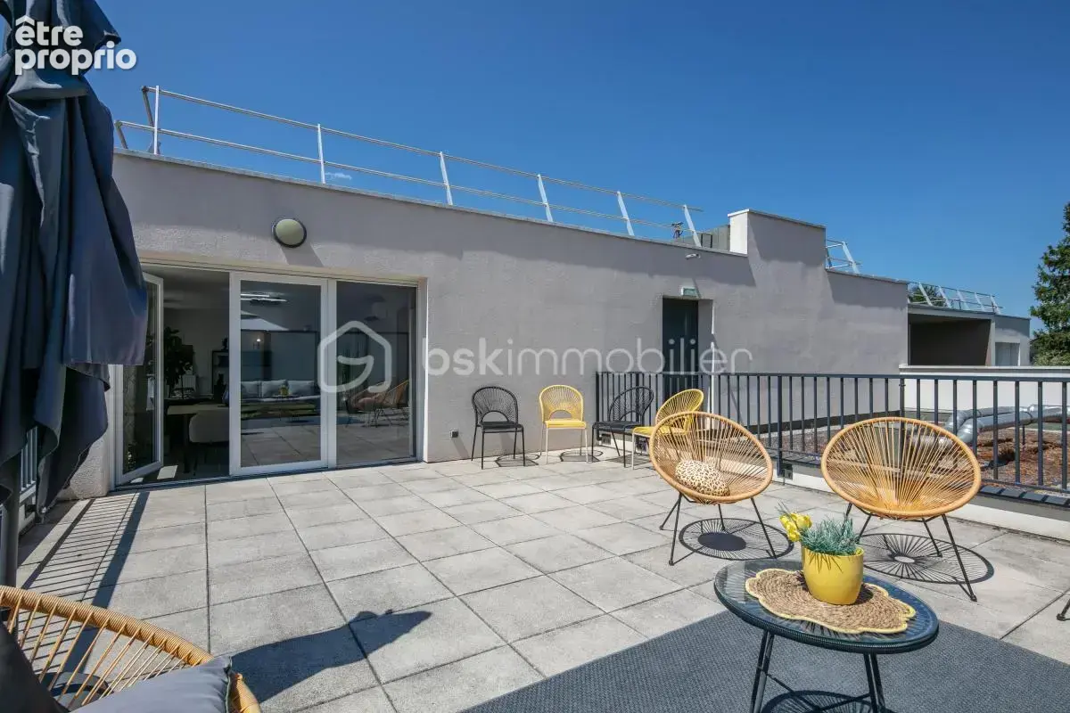 T4 climatisé en  dernier étage, terrasse 37 m² vue degagee - photo 18